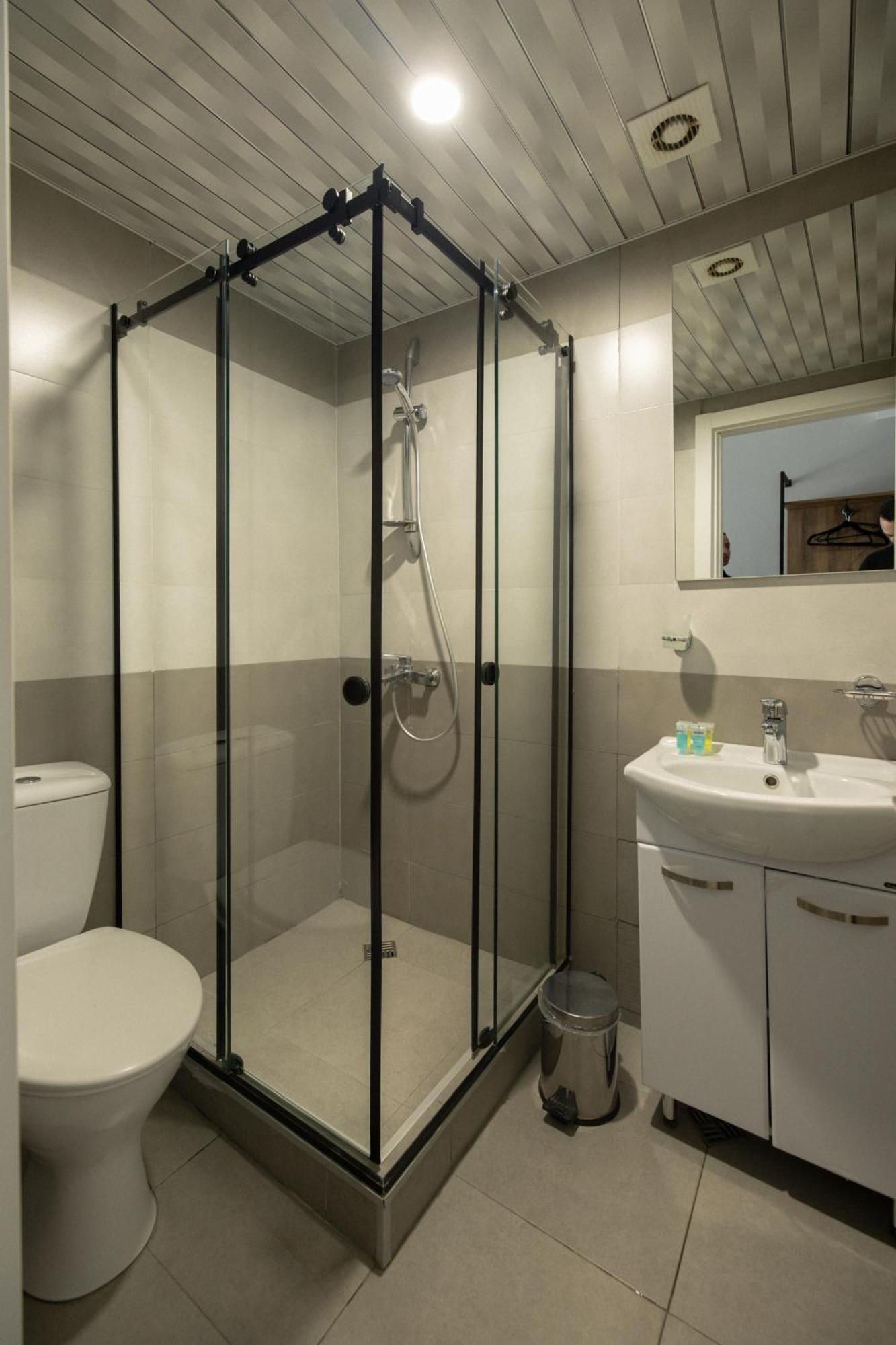 Hotel White House Тбилиси Екстериор снимка