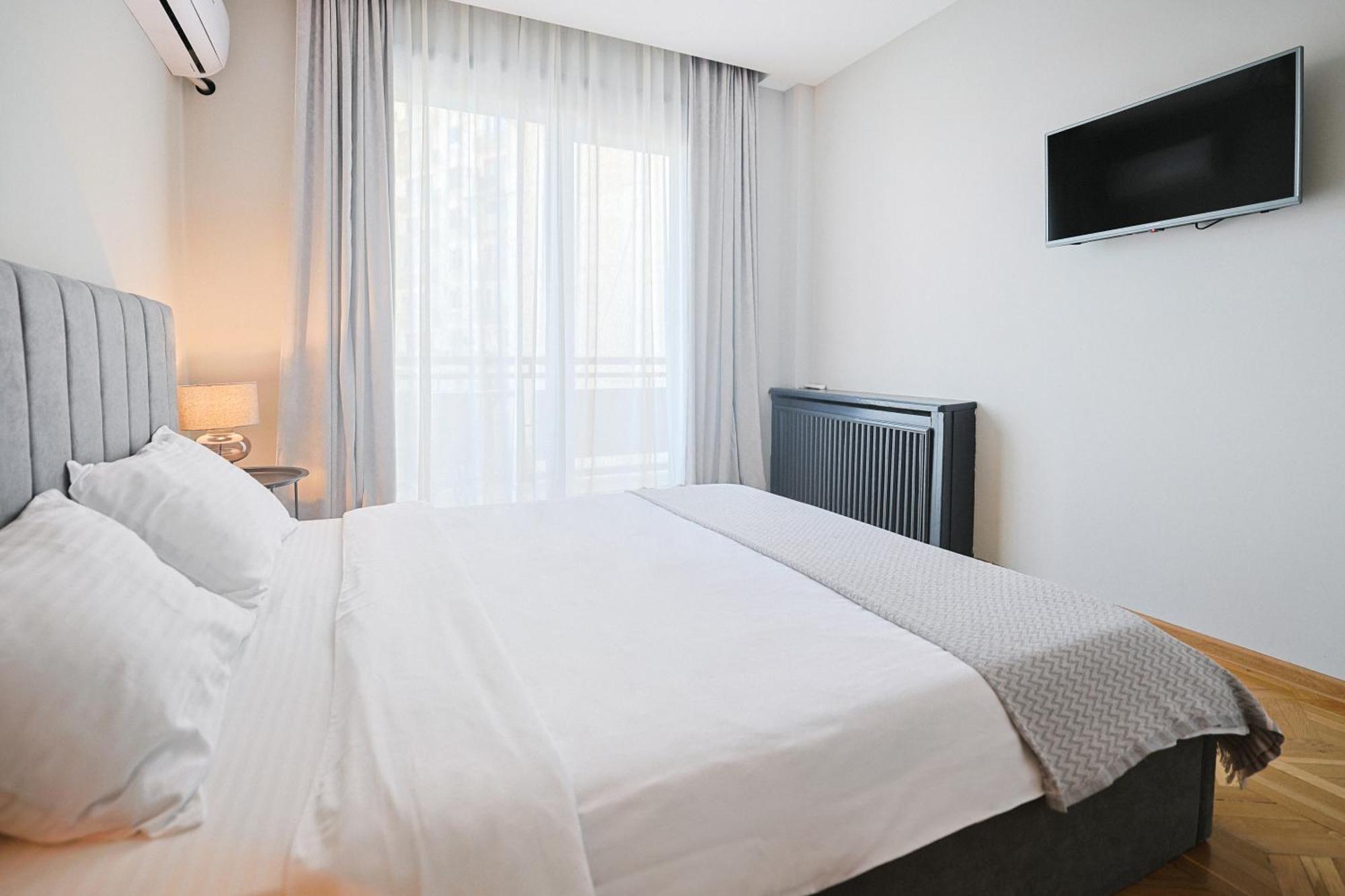 Hotel White House Тбилиси Екстериор снимка